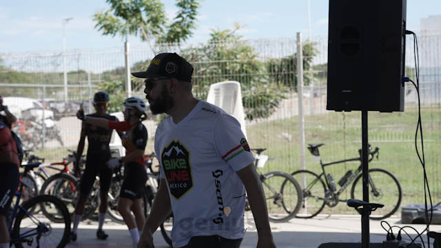 Cycling Ronde 3 Oct (Carrera) · Foto 905