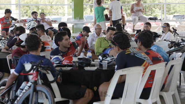 Cycling Ronde 3 Oct (Carrera) · Foto 900