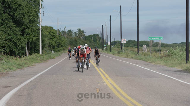 Cycling Ronde 3 Oct (Carrera) · Foto 800