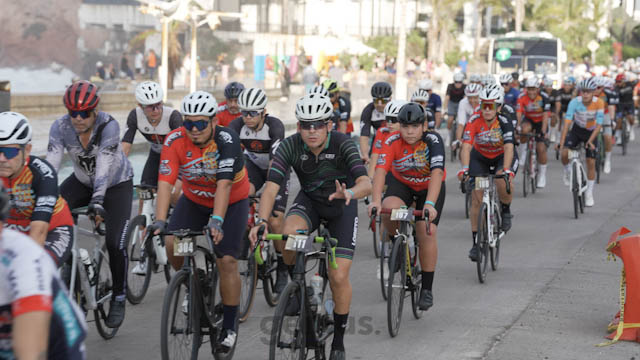 Cycling Ronde 3 Oct (Carrera) · Foto 24