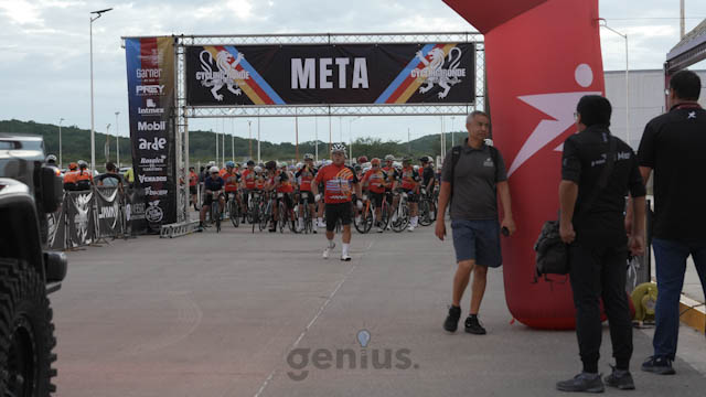 Cycling Ronde 3 Oct (Carrera) · Foto 3