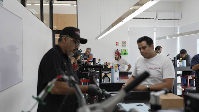 Curso de capacitación SRAM · Foto 20