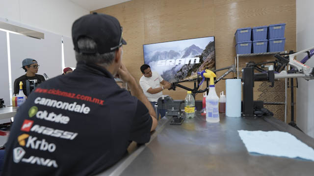 Curso de capacitación SRAM · Foto 29