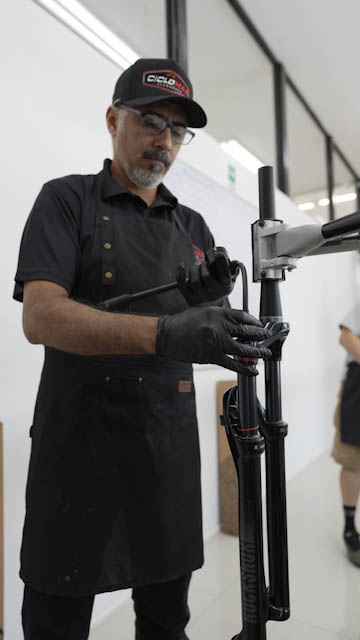 Curso de capacitación SRAM · Foto 37