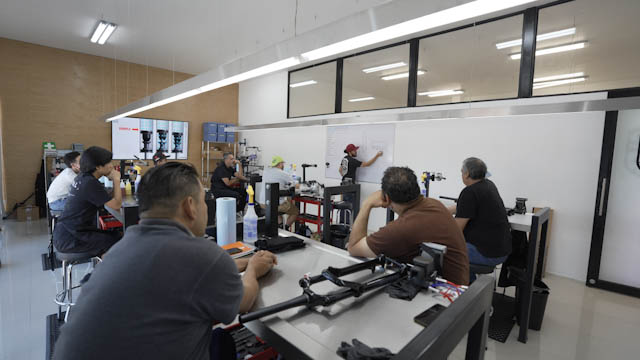 Curso de capacitación SRAM · Foto 36