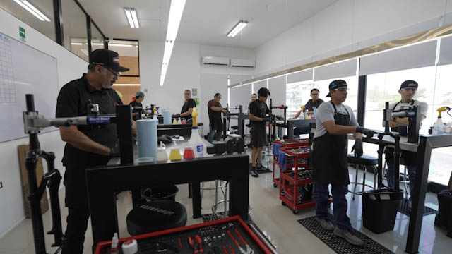 Curso de capacitación SRAM · Foto 38