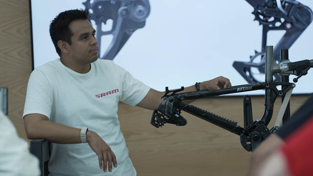 Curso de capacitación SRAM · Foto 2