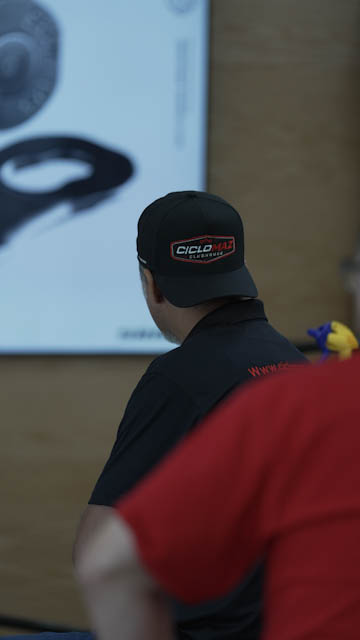 Curso de capacitación SRAM · Foto 8